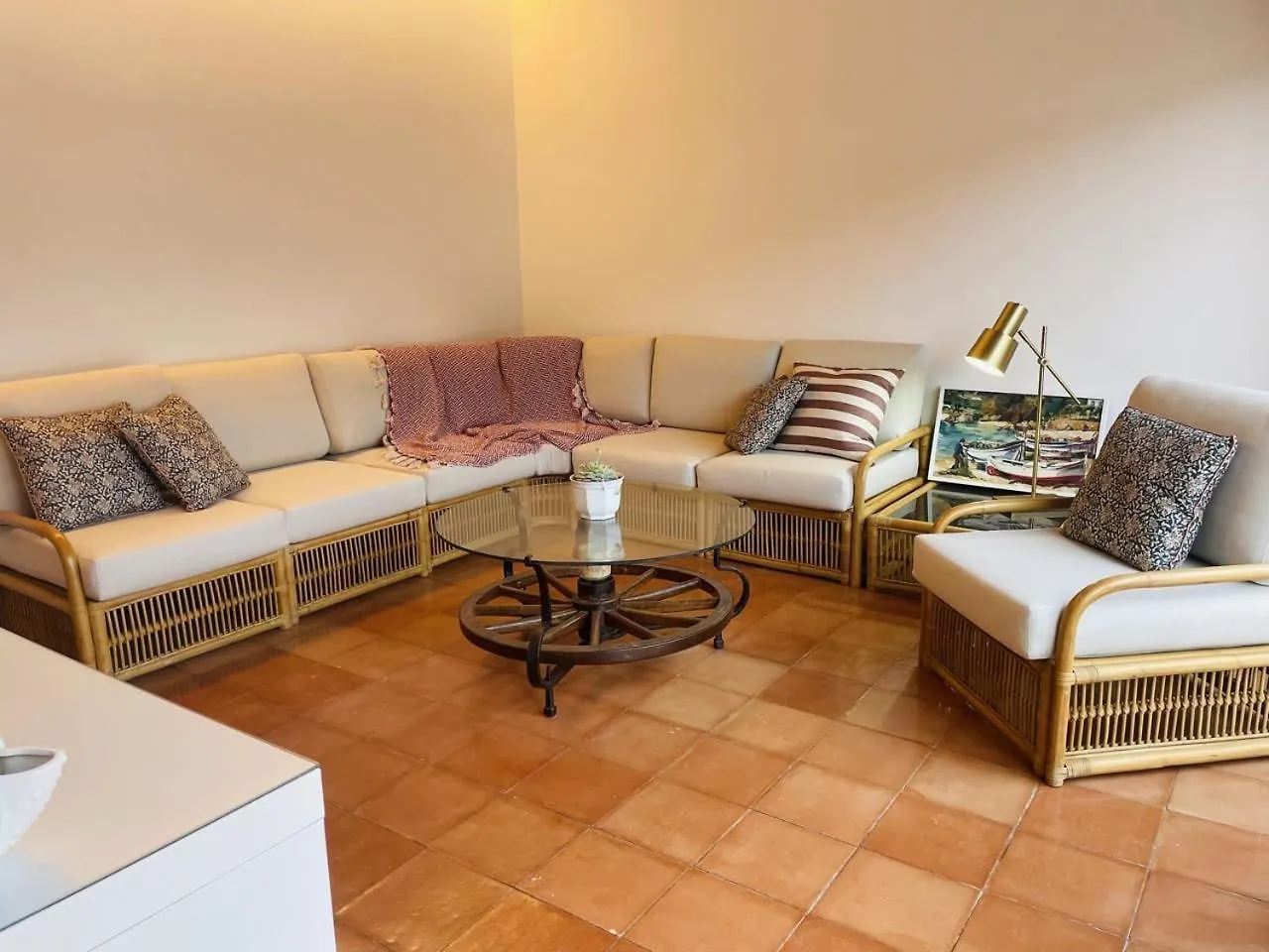 Apartamento Tamariu Platja - Penthouse On Passeig Del Mar.