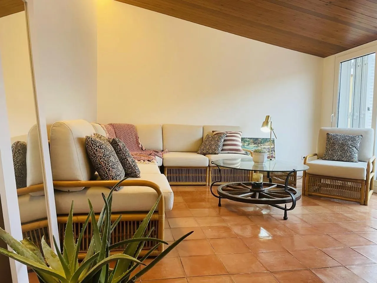 Apartamento Tamariu Platja - Penthouse On Passeig Del Mar. España