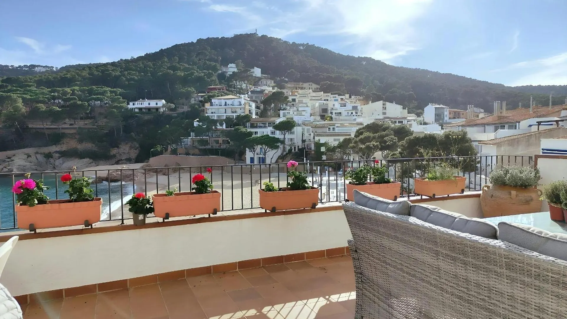 شقة Tamariu Platja - Penthouse On Passeig Del Mar.