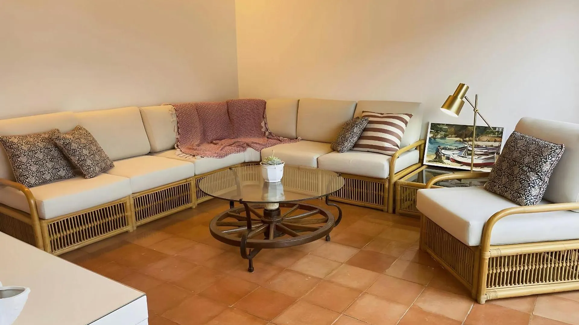 Apartamento Tamariu Platja - Penthouse On Passeig Del Mar. 0*,